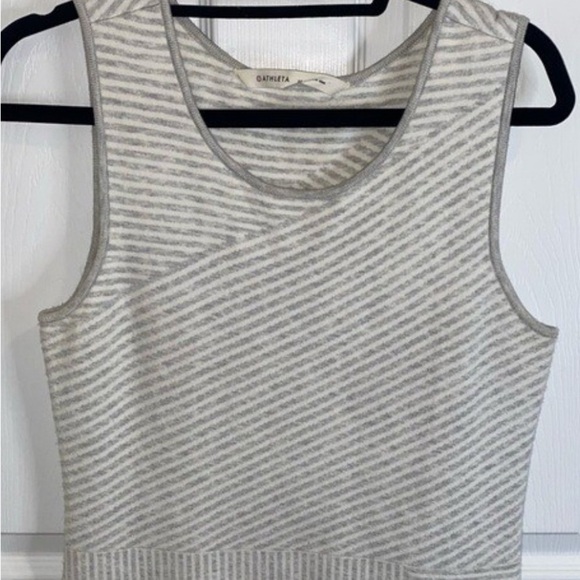 Athleta Chills and valley s grey and white striped sleeveless sweater Dress M - Picture 5 of 9